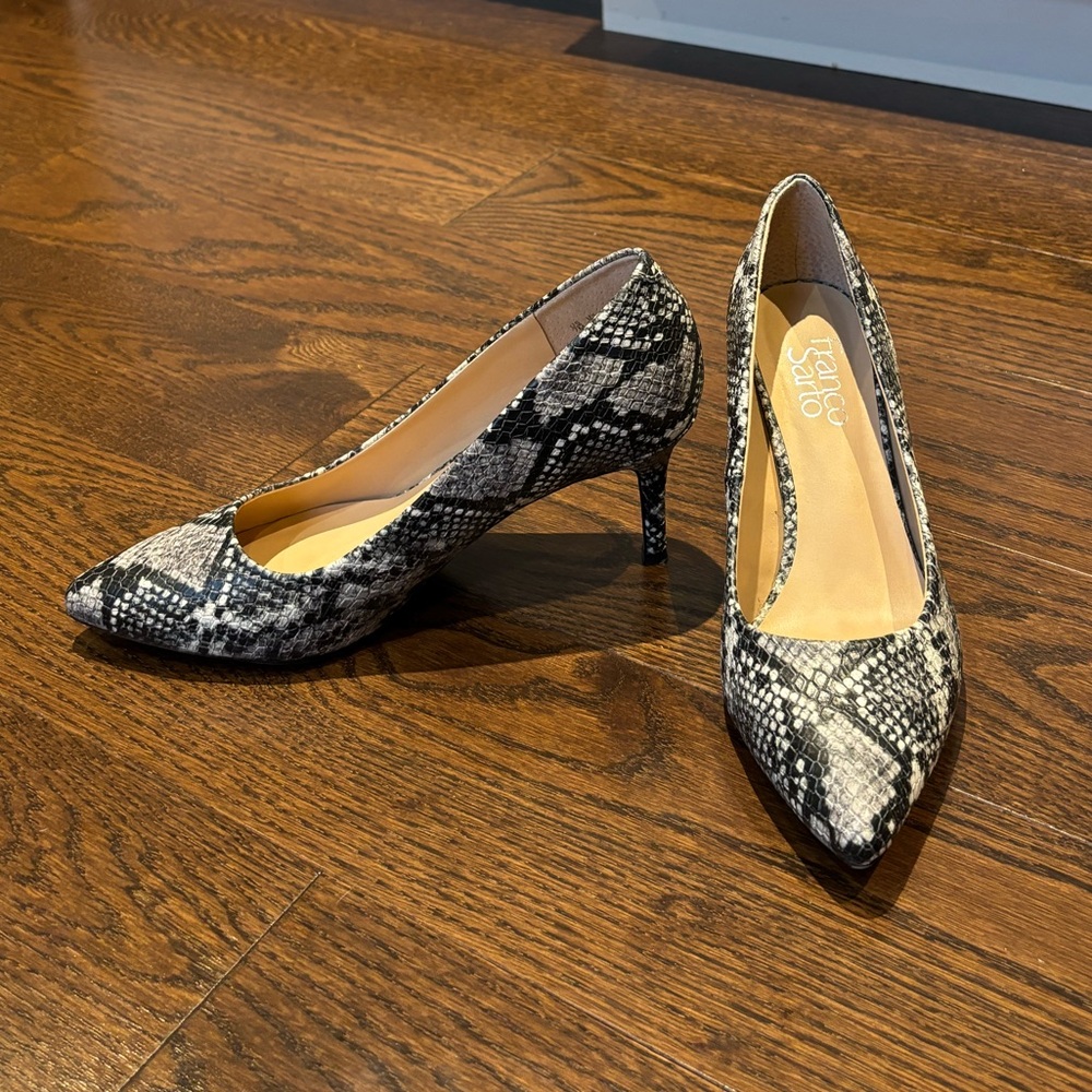 Franco Sarto snake print heel